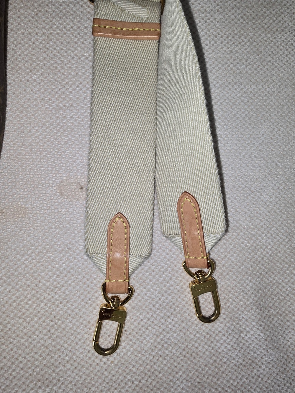 Louis Vuitton High Rise Bumbag - Picture 13 of 16